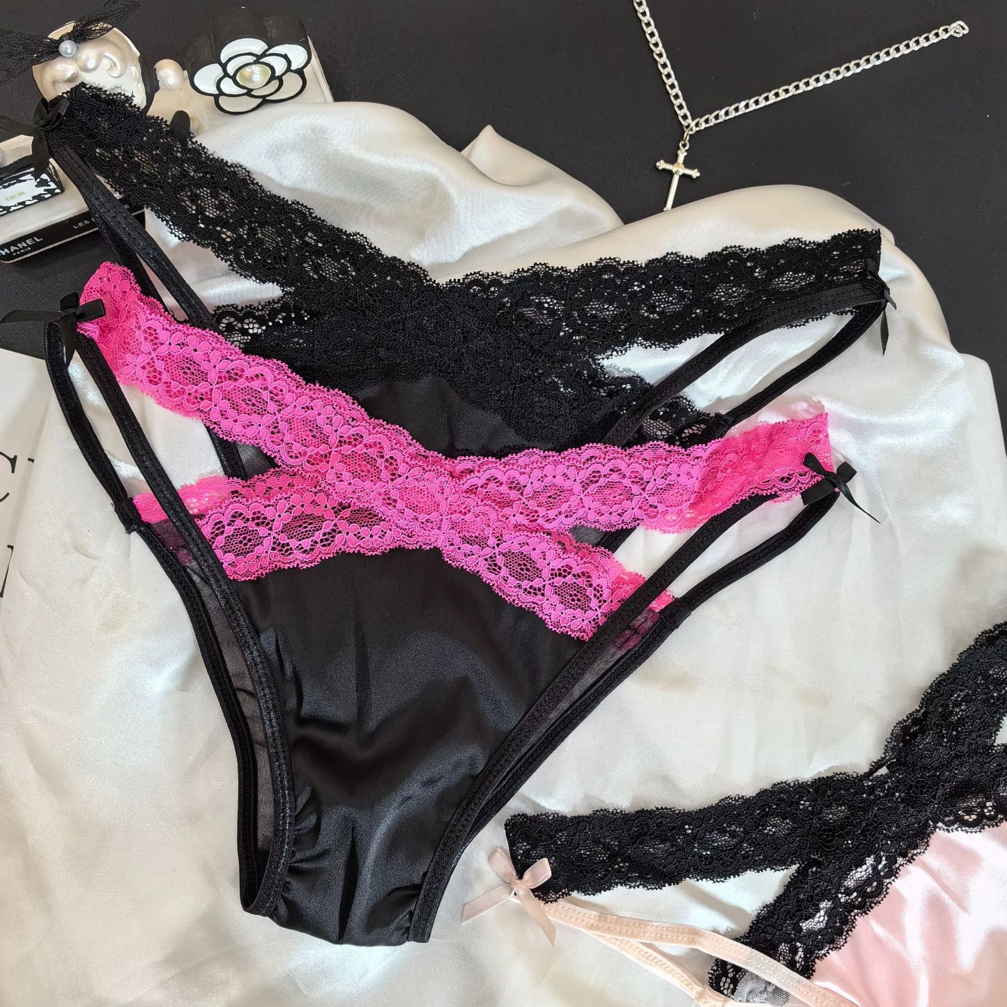 High Fork Hot Girl Pure Lace Satin Briefs