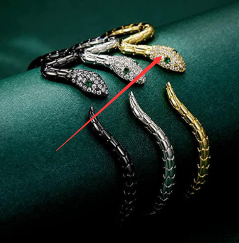 Snake-shaped Open-ended Bracelet White Gold Plated Zircon