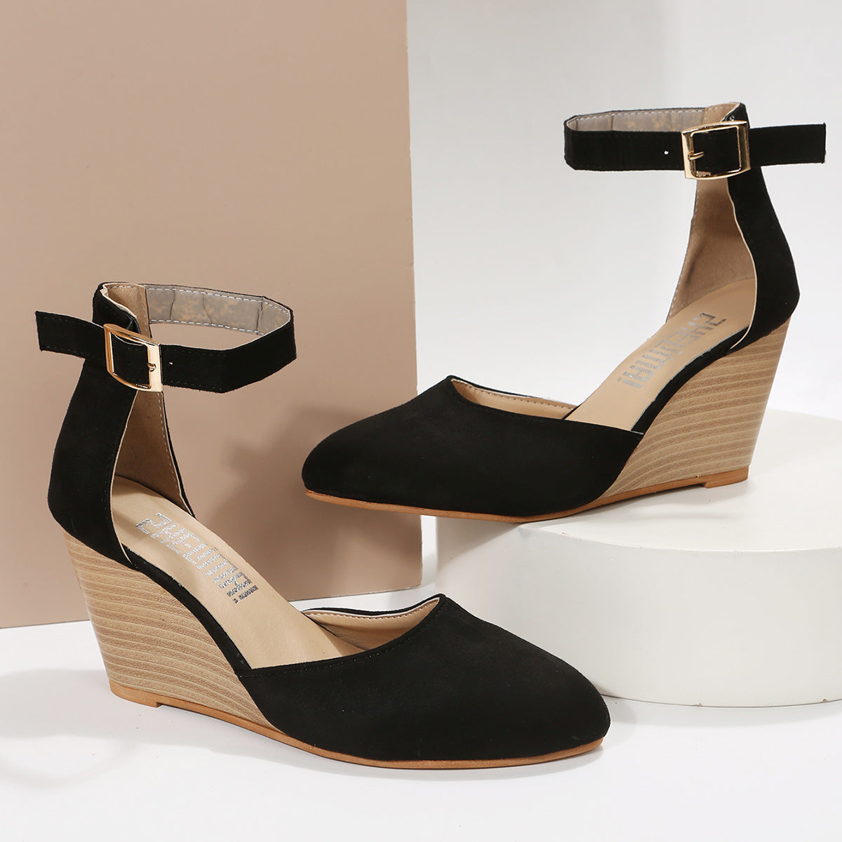 Women's Pointed Toe Buckle Strap Sandals