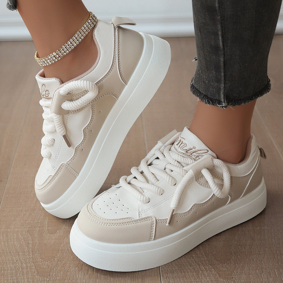 Large Size White Shoes Female Student Platform