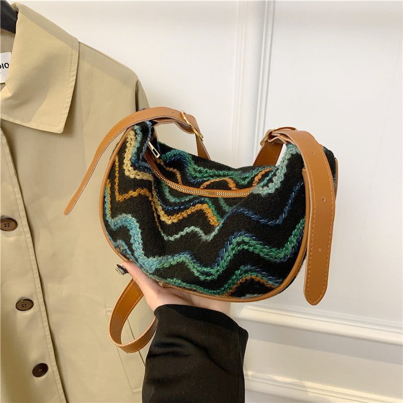 Women's Versatile Portable Knitted Straw Woven Bag