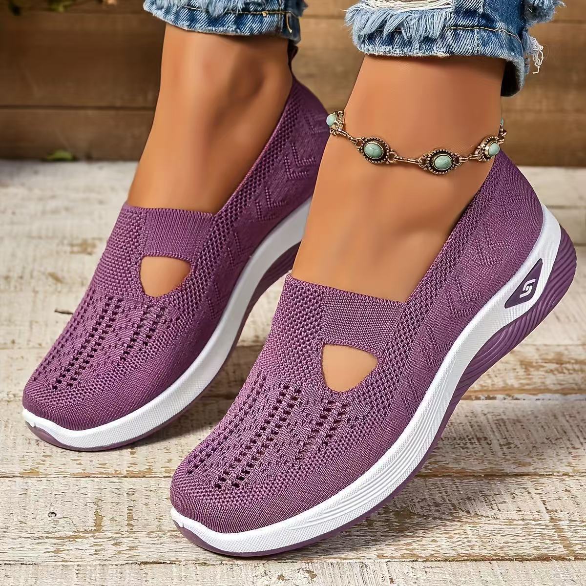 Middle-aged And Elderly Mom Shoes Soft Bottom Casual Mesh Shoes