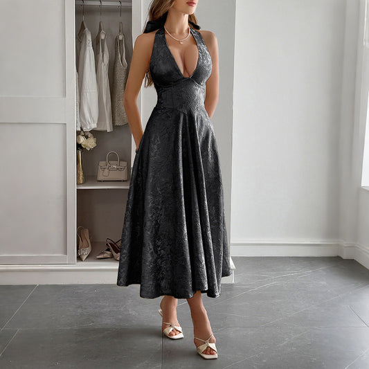 European And American Elegant Evening Dress Halter Waist