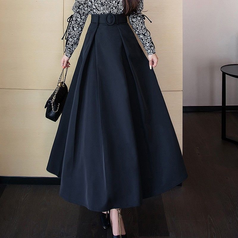 High Waisted Retro Hepburn Style With Thin And Large Wwing Umbrella Skirt